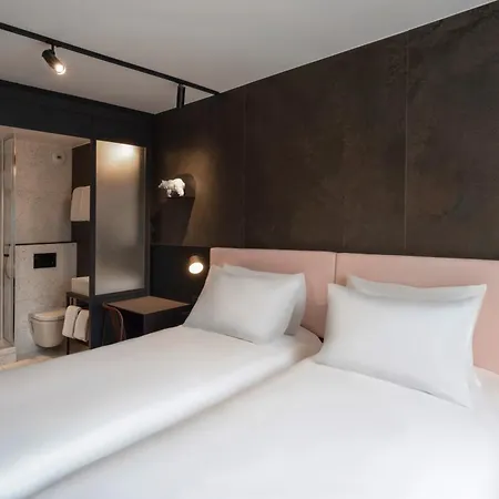 Tribe Batignolles 4* Parigi