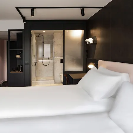 Tribe Batignolles 4* Parigi