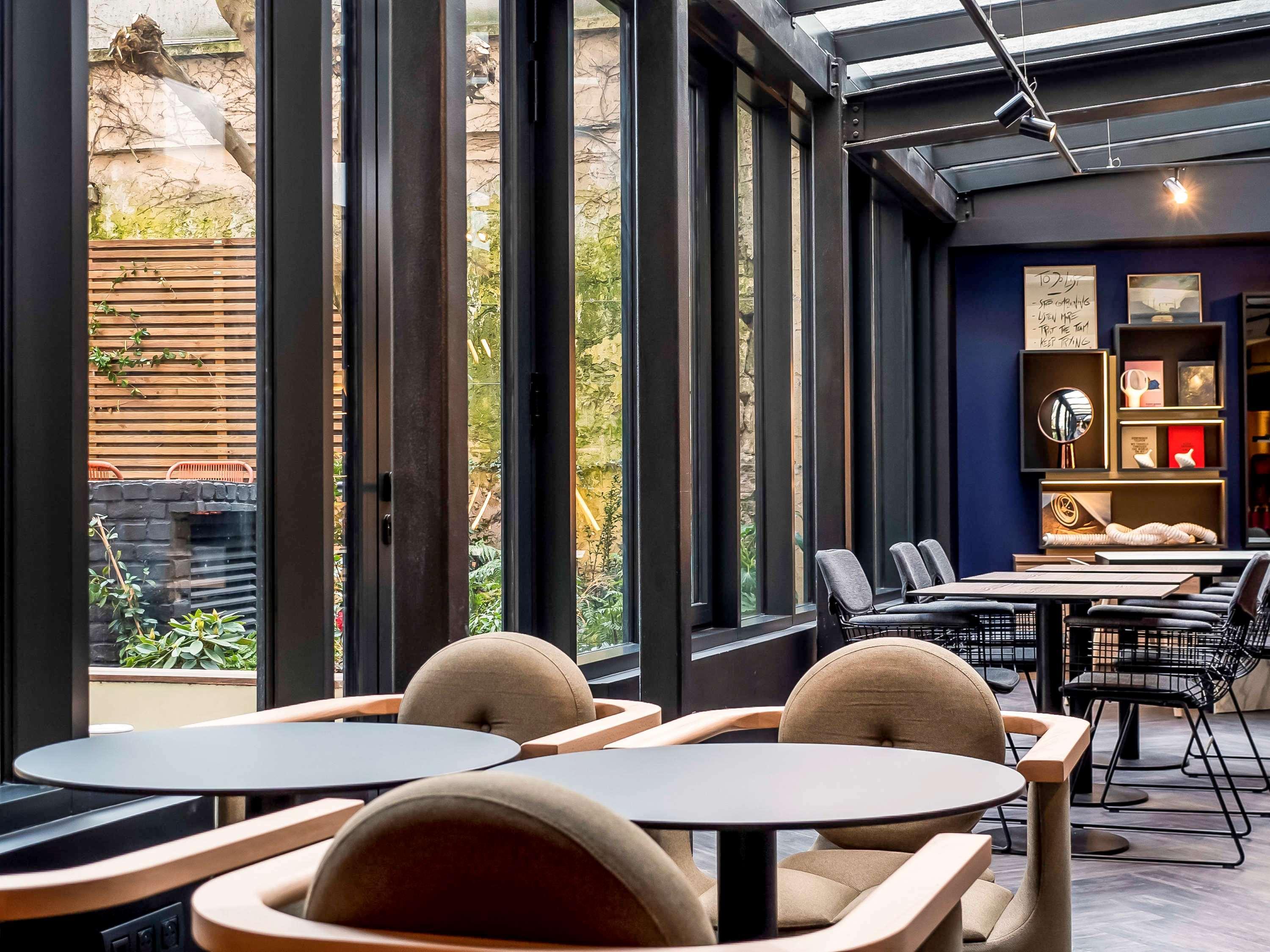 Hotel Tribe Batignolles Parigi