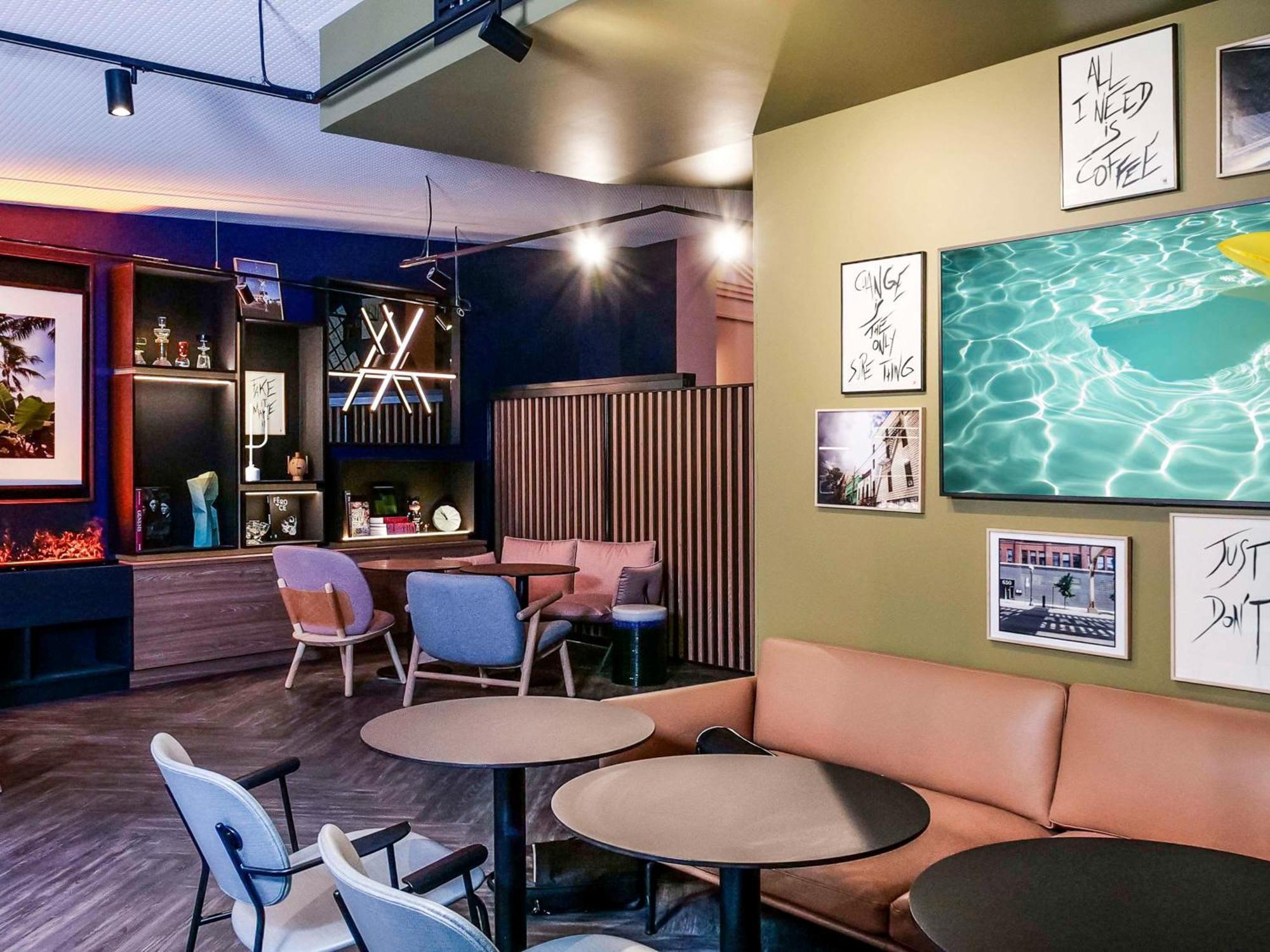 Tribe Batignolles Parigi