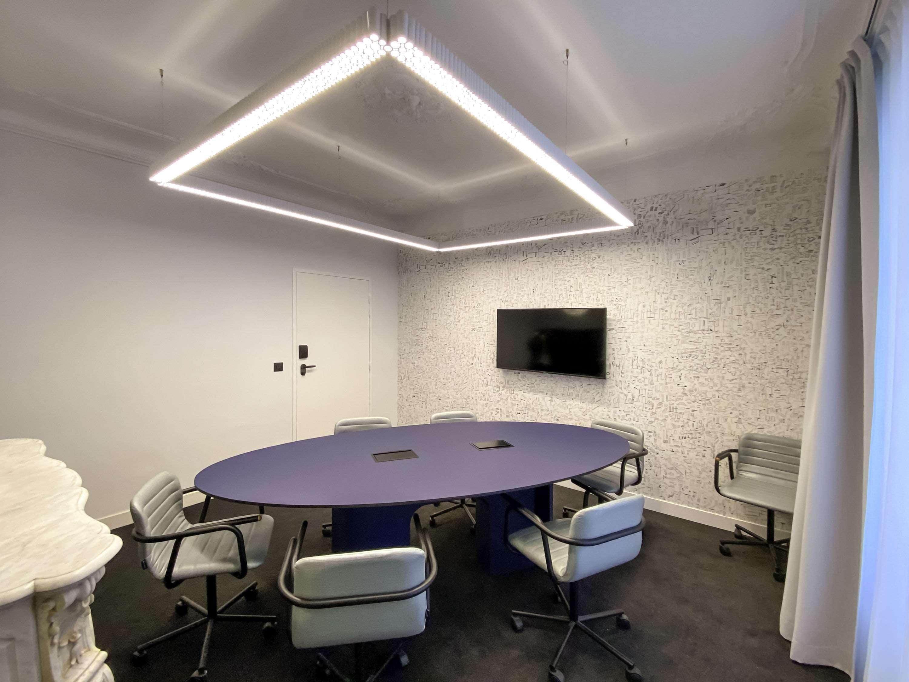 Tribe Batignolles Hotel 4*