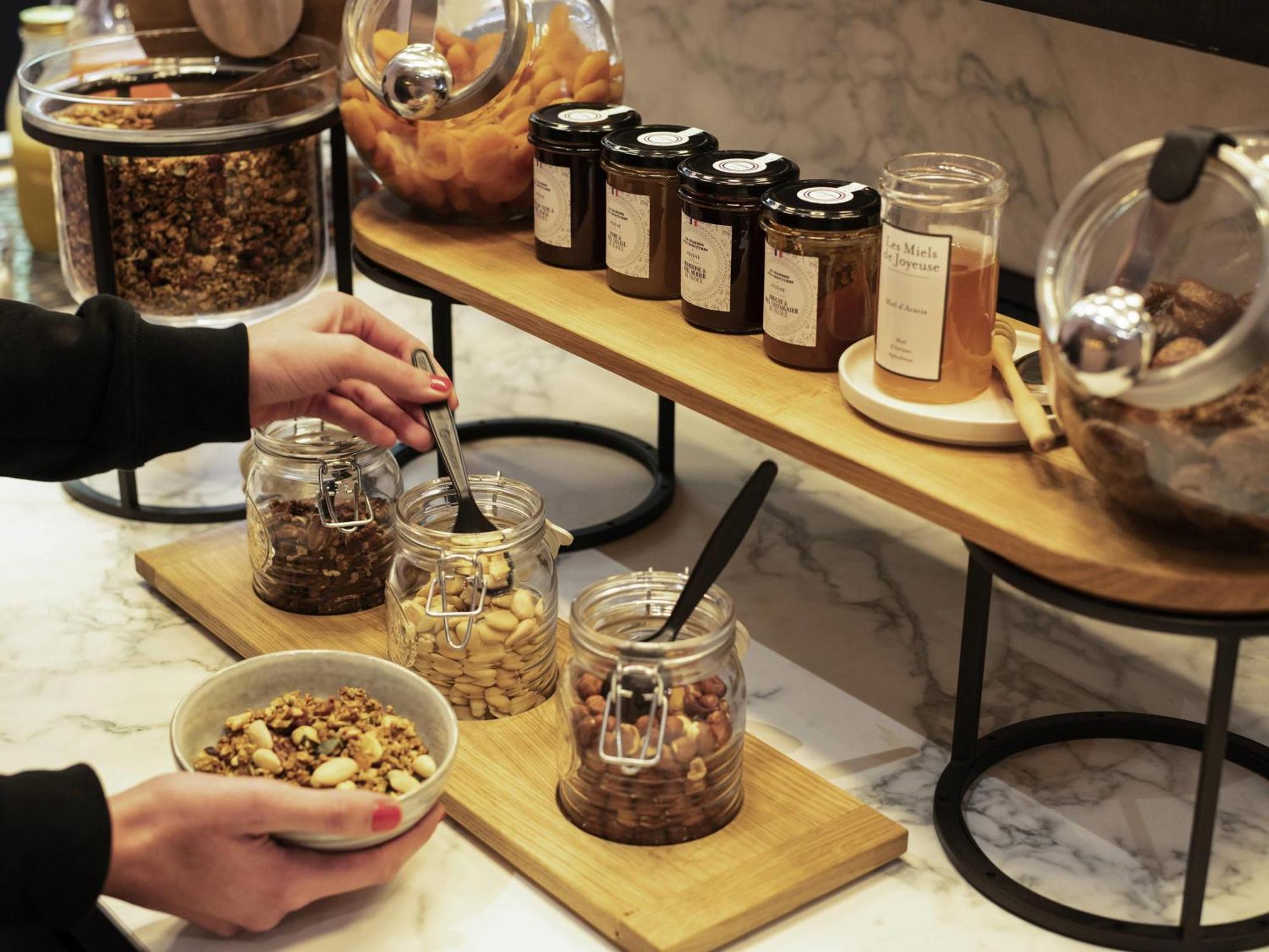 Tribe Batignolles 4* Paris