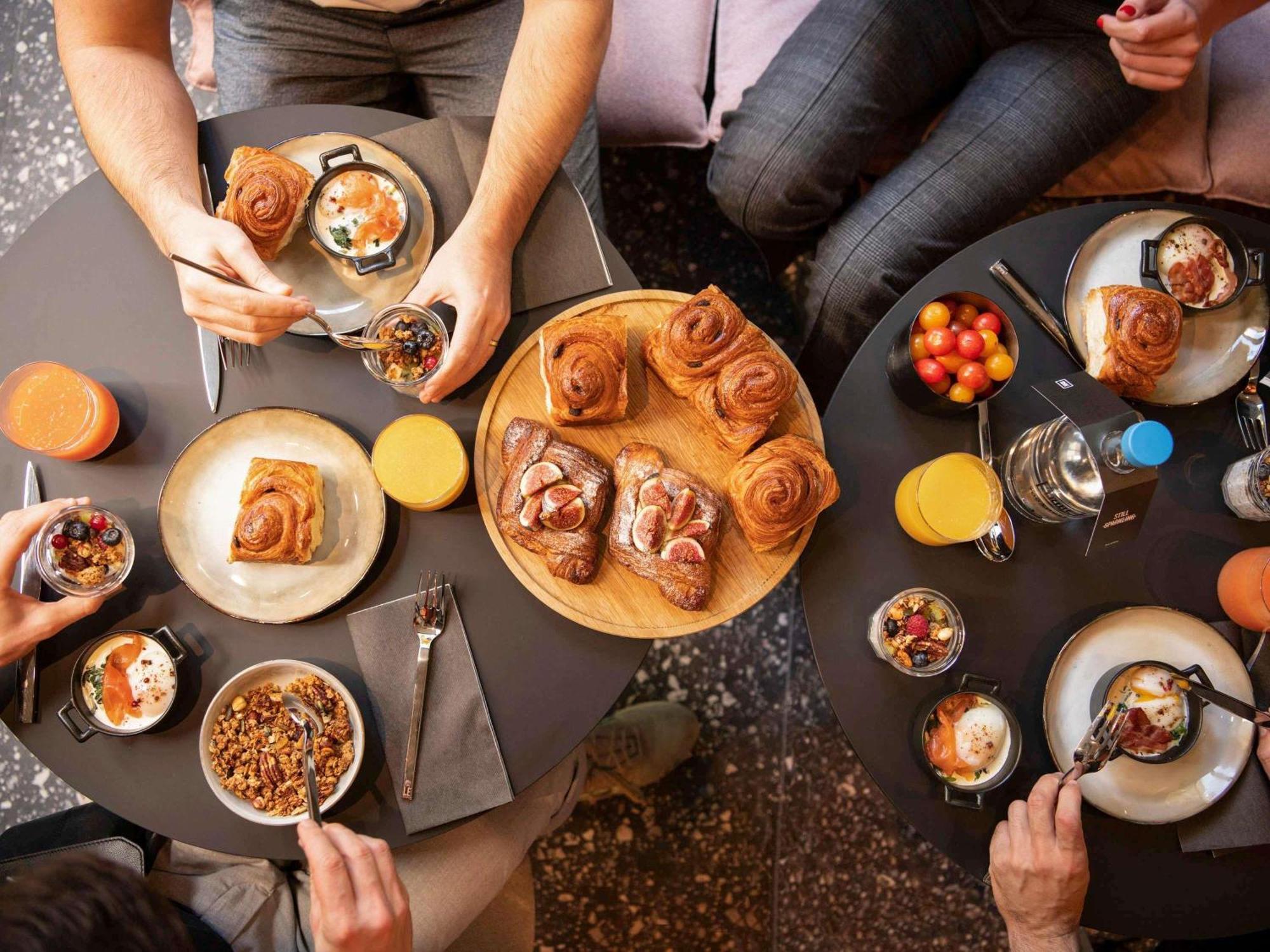 Tribe Batignolles Hotel