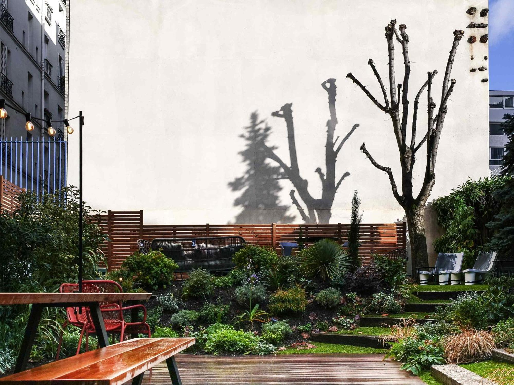 Tribe Batignolles 4* Paris